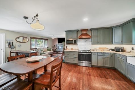 113 Carol Drive Hackettstown NJ 07840