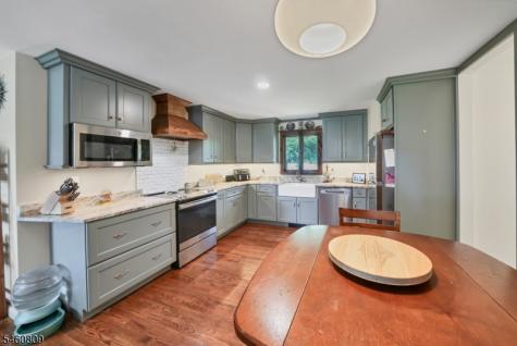 113 Carol Drive Hackettstown NJ 07840
