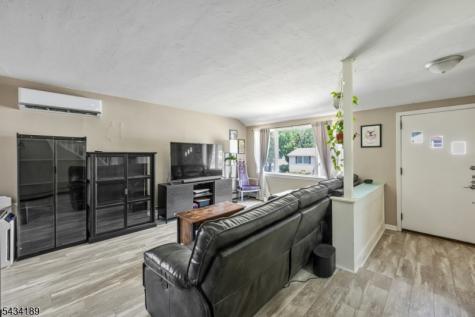 174 Phelps Avenue Bergenfield NJ 07621
