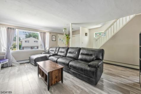 174 Phelps Avenue Bergenfield NJ 07621