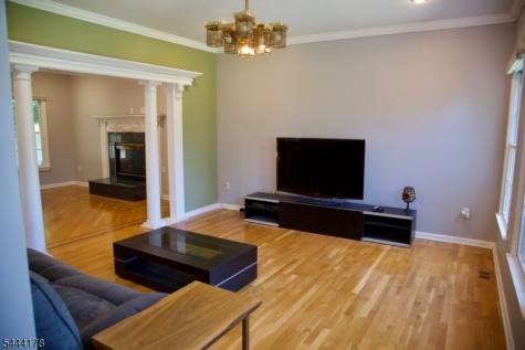 43 Cleveland Avenue East Hanover NJ 07936