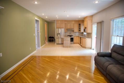 43 Cleveland Avenue East Hanover NJ 07936