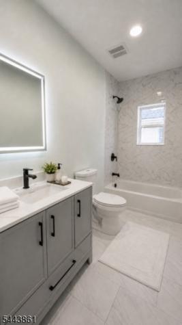 21 Hampton Terrace East Orange NJ 07018