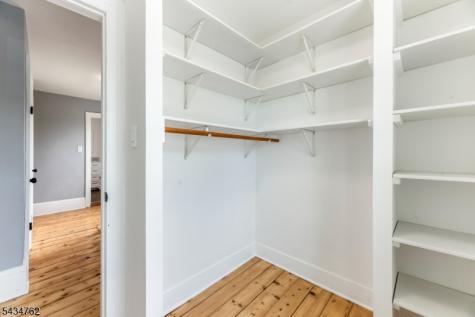 29 Wall Street Raritan NJ 08869