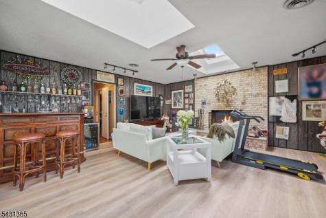 19 Plymouth Lane Manalapan NJ 07726