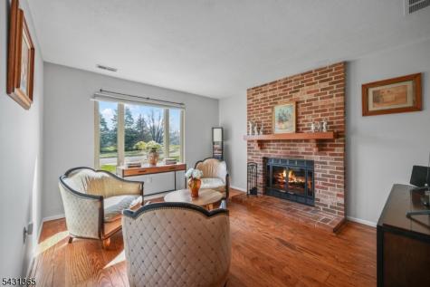 19 Plymouth Lane Manalapan NJ 07726