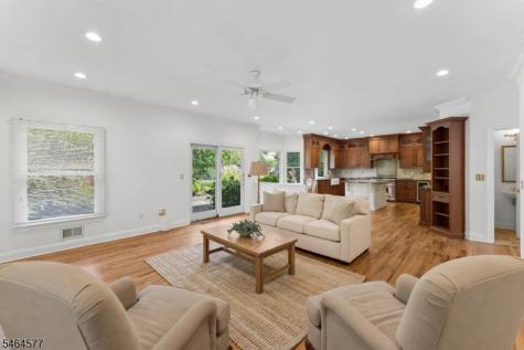 31 Old Farm Road Berkeley Heights NJ 07922