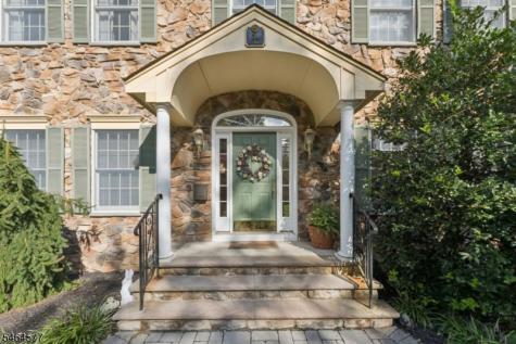 31 Old Farm Road Berkeley Heights NJ 07922
