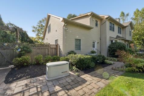 31 Old Farm Road Berkeley Heights NJ 07922