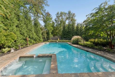 31 Old Farm Road Berkeley Heights NJ 07922