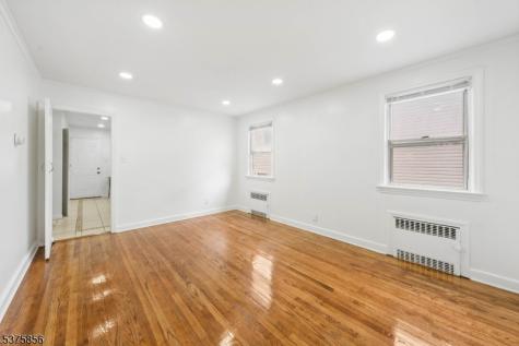 344 Elmwood Avenue East Orange NJ 07018