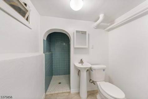 344 Elmwood Avenue East Orange NJ 07018