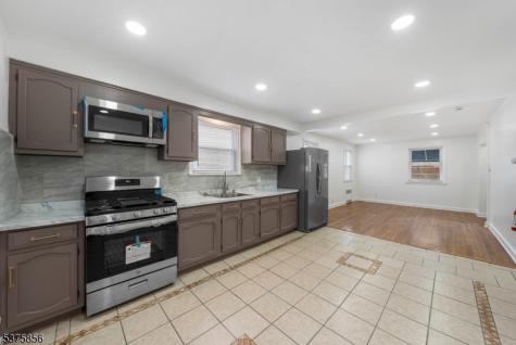 344 Elmwood Avenue East Orange NJ 07018