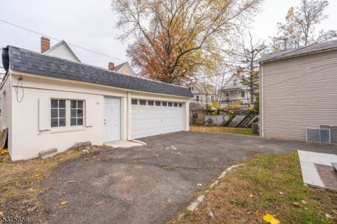 344 Elmwood Avenue East Orange NJ 07018