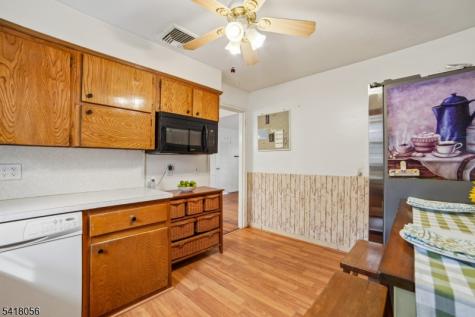 284 Madison Avenue Cresskill NJ 07626
