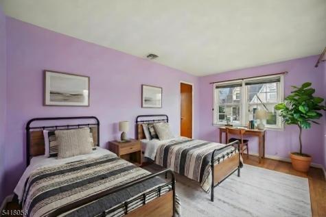 284 Madison Avenue Cresskill NJ 07626