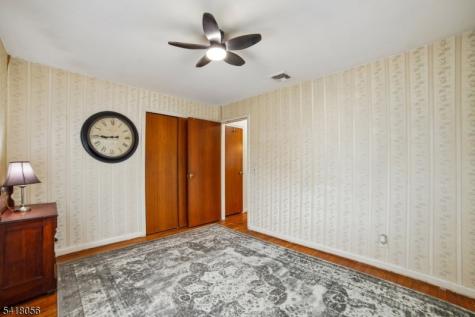 284 Madison Avenue Cresskill NJ 07626