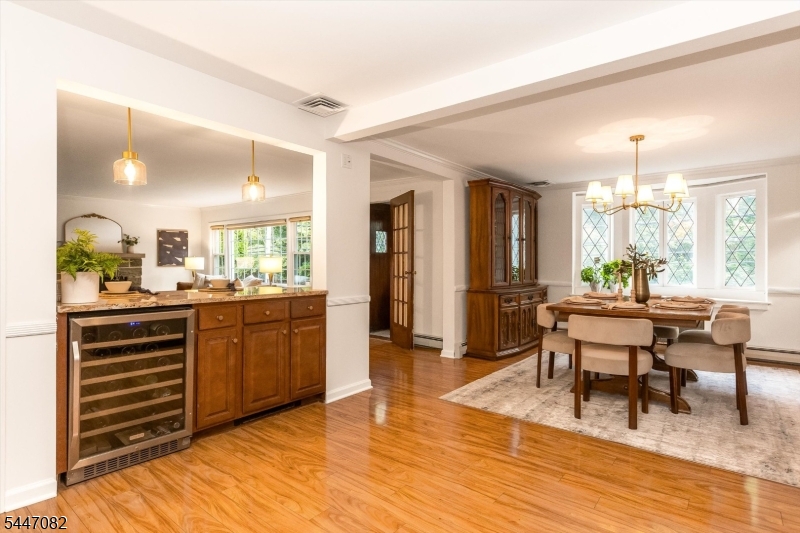 157 Laurel Avenue Livingston NJ 07039