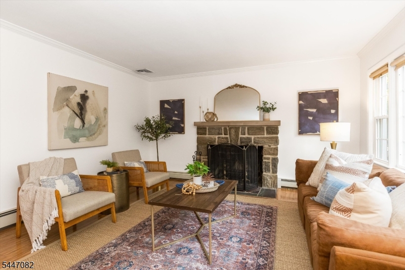 157 Laurel Avenue Livingston NJ 07039