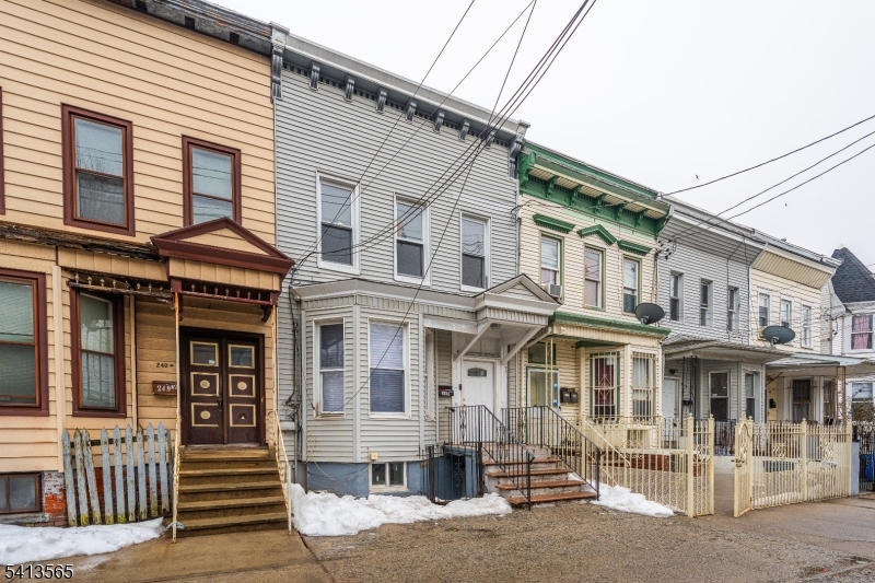 249 Summer Avenue Newark NJ 07104