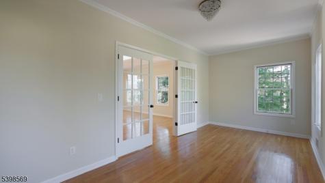 156 Washington Drive Watchung NJ 07069