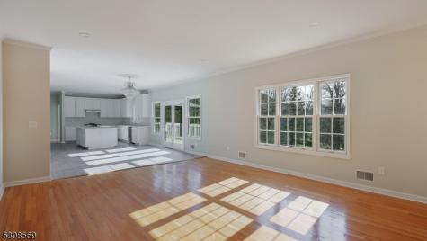 156 Washington Drive Watchung NJ 07069