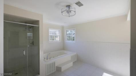 156 Washington Drive Watchung NJ 07069