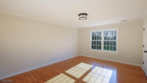 156 Washington Drive Watchung NJ 07069