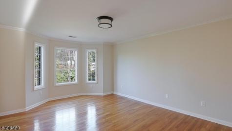 156 Washington Drive Watchung NJ 07069