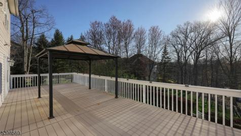 156 Washington Drive Watchung NJ 07069