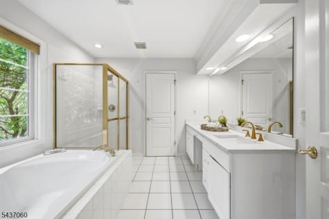 51 Hartlander Street East Brunswick NJ 08816