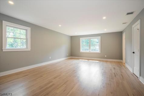 42 Berkshire Street Hanover NJ 07981