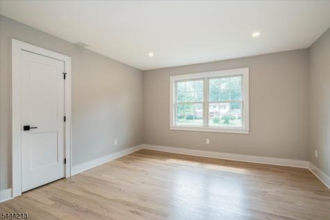 42 Berkshire Street Hanover NJ 07981