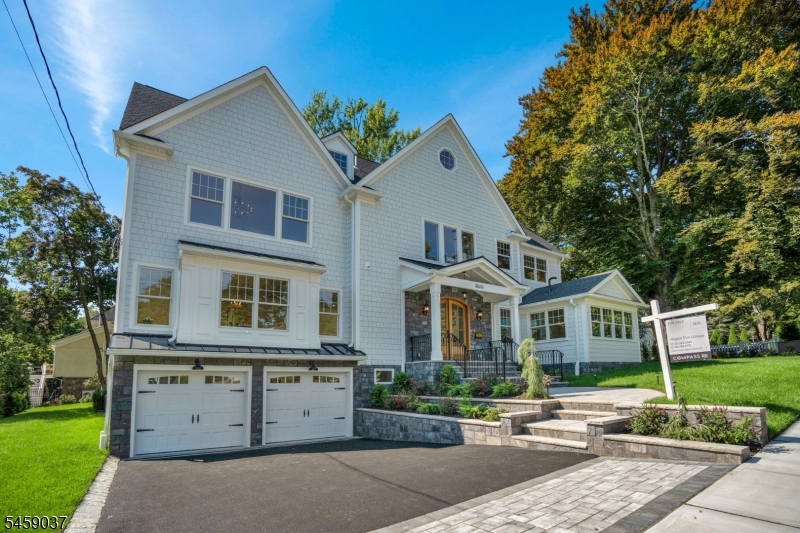 110 Blauvelt Avenue Hohokus NJ 07423