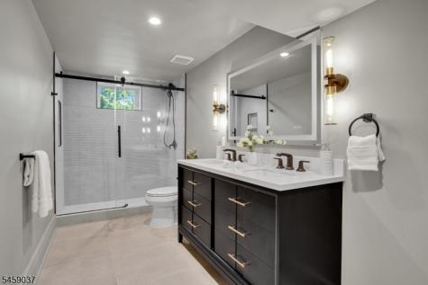 110 Blauvelt Avenue Hohokus NJ 07423