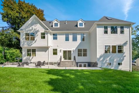 110 Blauvelt Avenue Hohokus NJ 07423