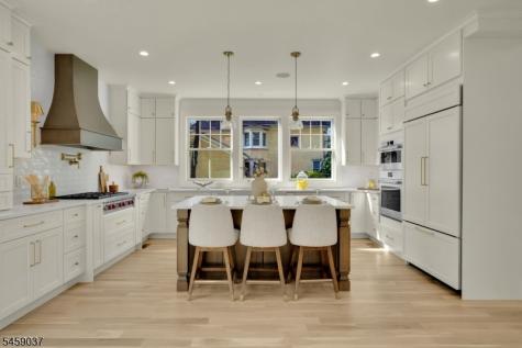110 Blauvelt Avenue Hohokus NJ 07423