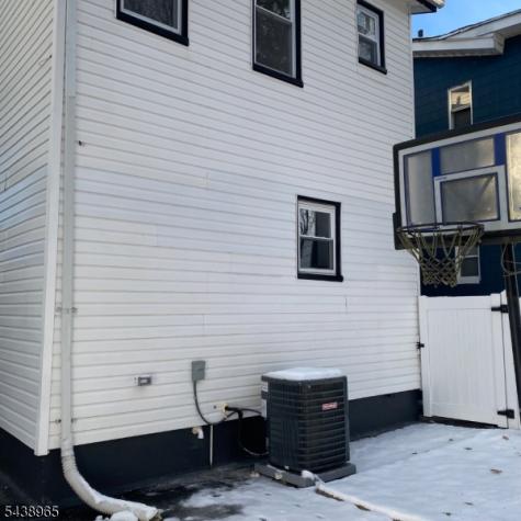 71 Coolidge Street Irvington NJ 07111