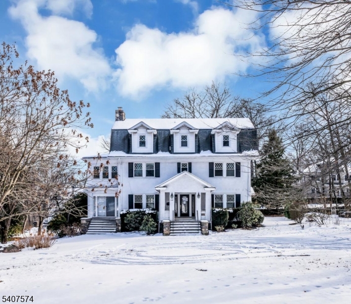 310 Morris Avenue Mountain Lakes NJ 07046
