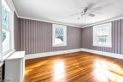 310 Morris Avenue Mountain Lakes NJ 07046