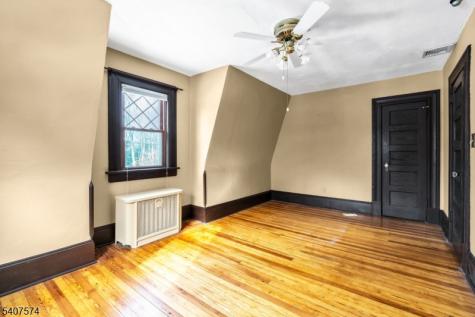 310 Morris Avenue Mountain Lakes NJ 07046