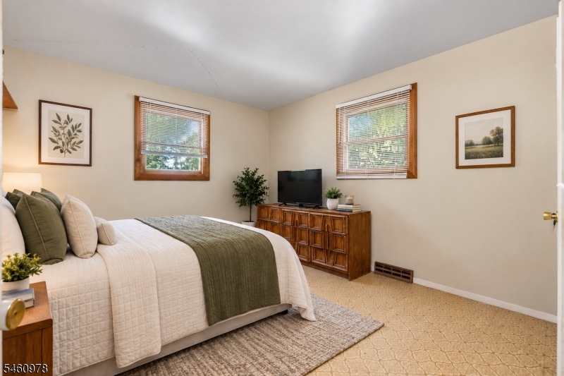 990 Croton Road Franklin NJ 08867