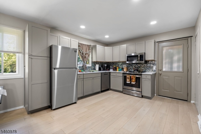 990 Croton Road Franklin NJ 08867