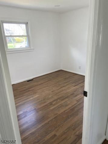 271 Valley Road Clark NJ 07066
