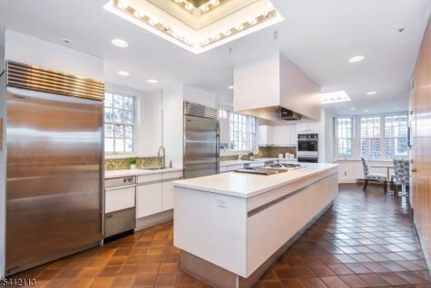 5 Rocky Way West Orange NJ 07052