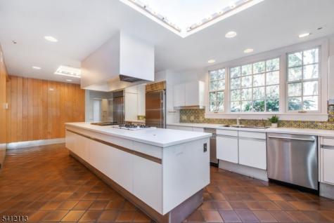 5 Rocky Way West Orange NJ 07052
