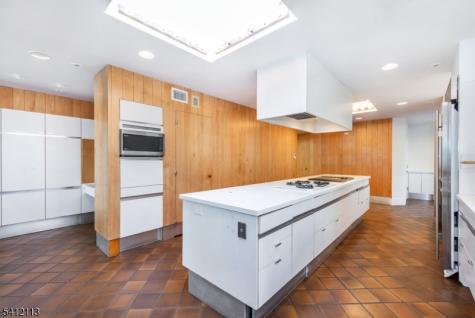 5 Rocky Way West Orange NJ 07052