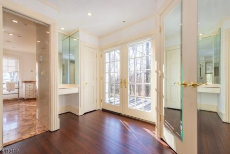 5 Rocky Way West Orange NJ 07052