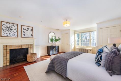 5 Rocky Way West Orange NJ 07052