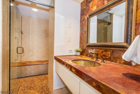 5 Rocky Way West Orange NJ 07052